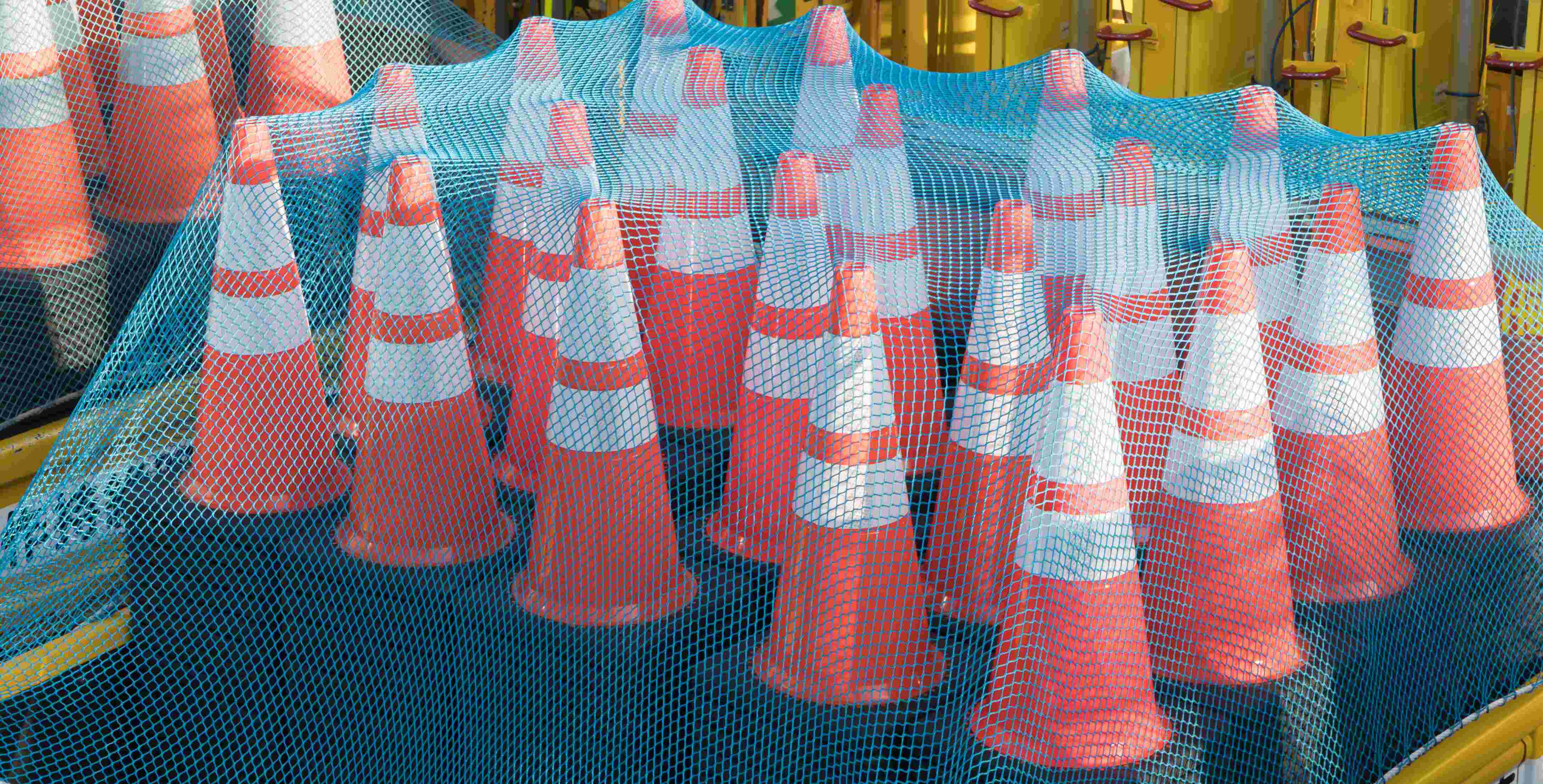 TRAFFIC BARRICADE